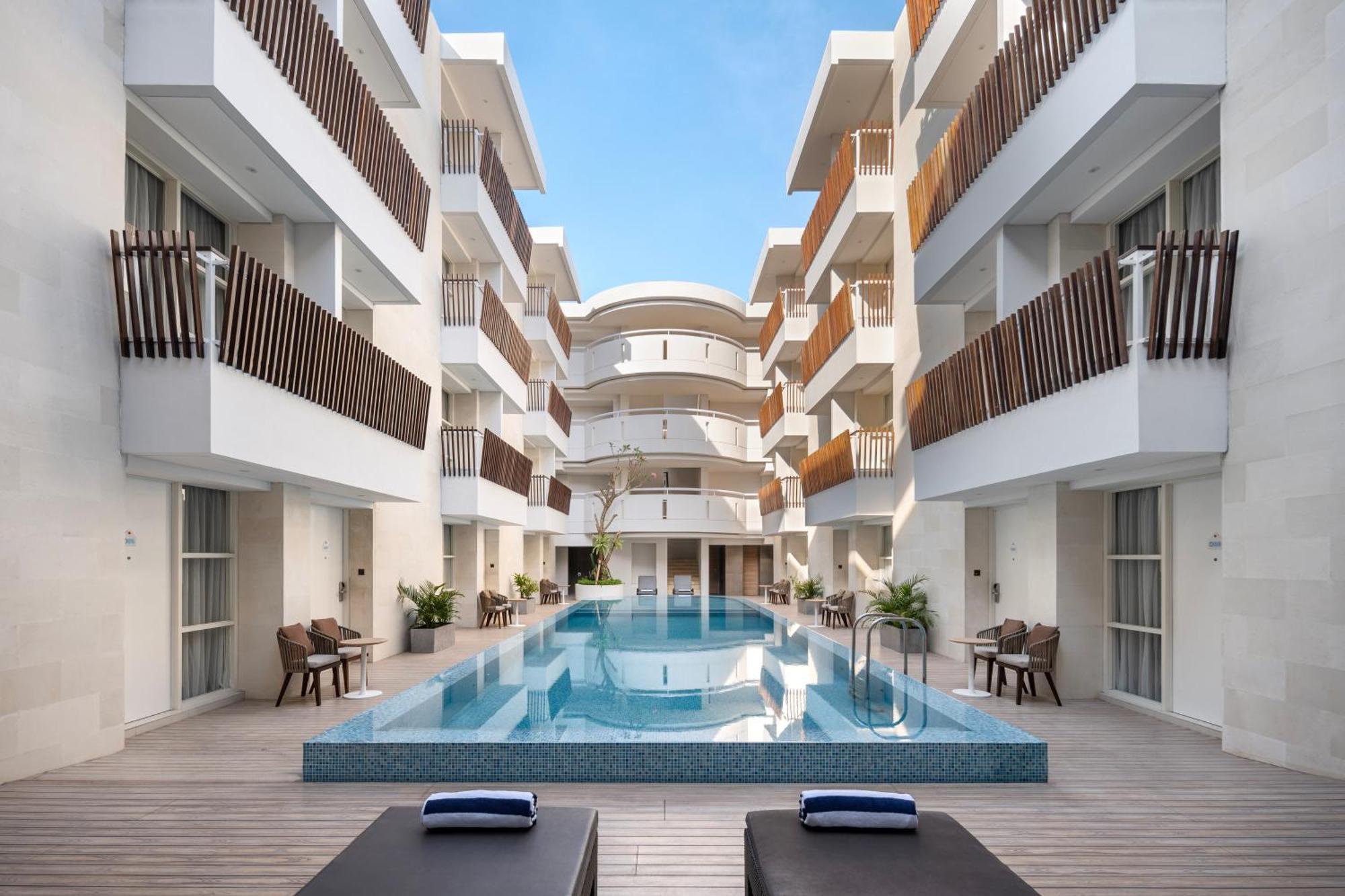 Holiday Inn Express Bali Sunset Road By Ihg Kuta Lombok Kültér fotó