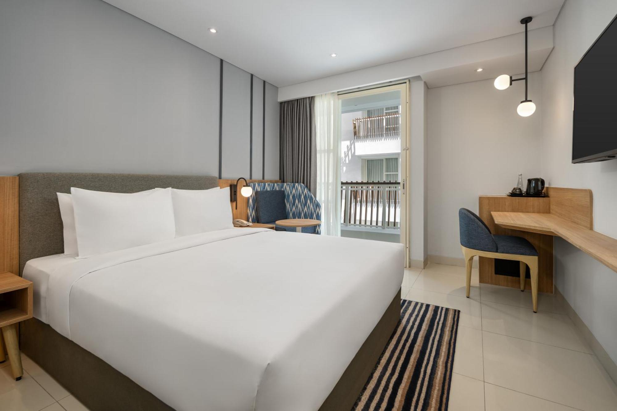 Holiday Inn Express Bali Sunset Road By Ihg Kuta Lombok Kültér fotó