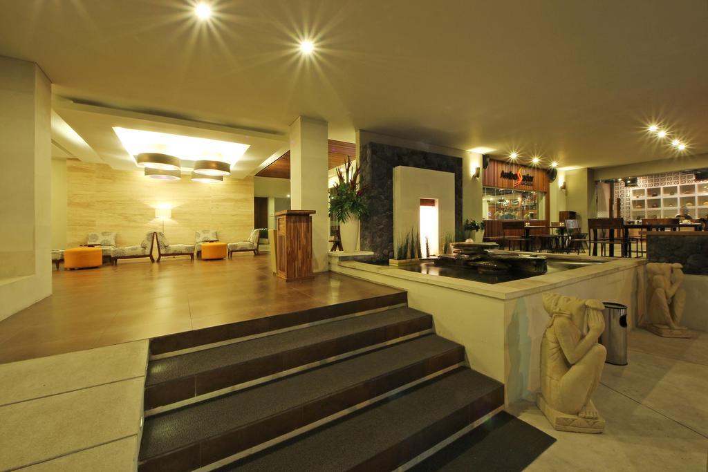 Holiday Inn Express Bali Sunset Road By Ihg Kuta Lombok Kültér fotó