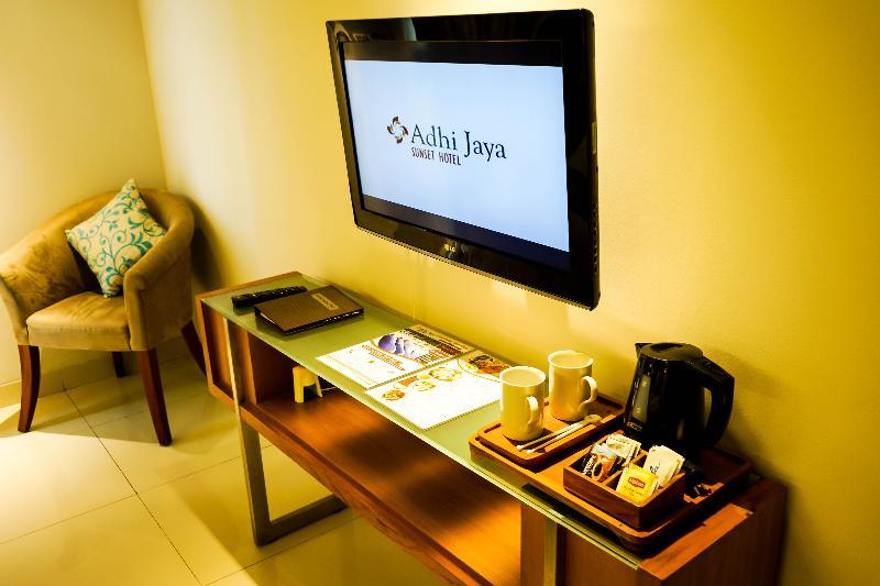 Holiday Inn Express Bali Sunset Road By Ihg Kuta Lombok Kültér fotó