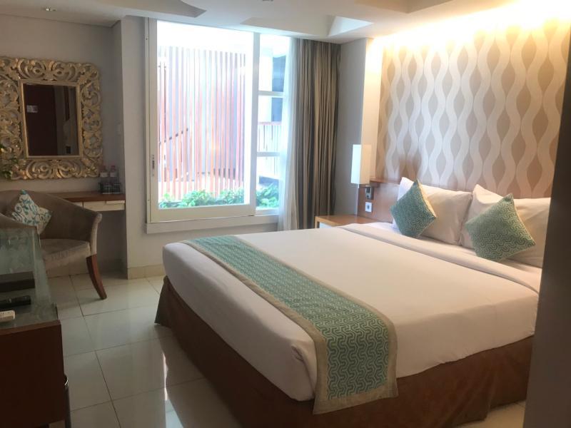 Holiday Inn Express Bali Sunset Road By Ihg Kuta Lombok Kültér fotó