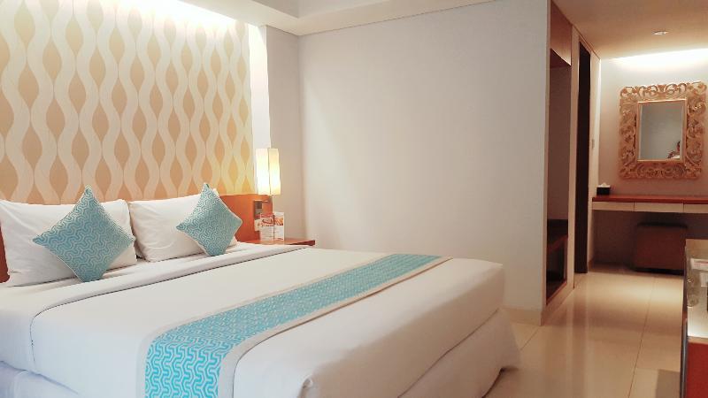 Holiday Inn Express Bali Sunset Road By Ihg Kuta Lombok Kültér fotó